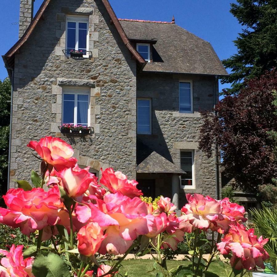 Le Clos Saint-Brice Les Portes du Coglais Экстерьер фото